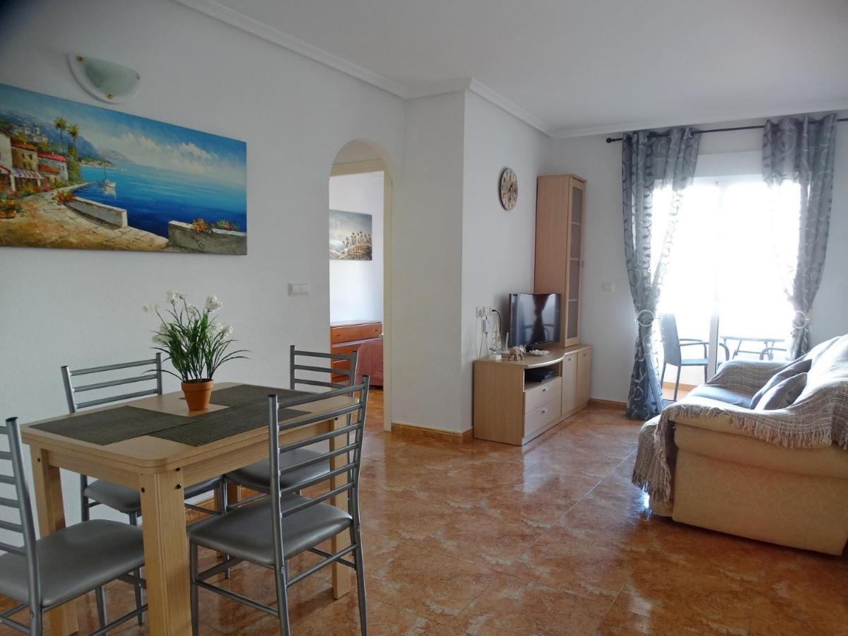 Apartamento Laguna Rosa Τορεβιέχα Εξωτερικό φωτογραφία